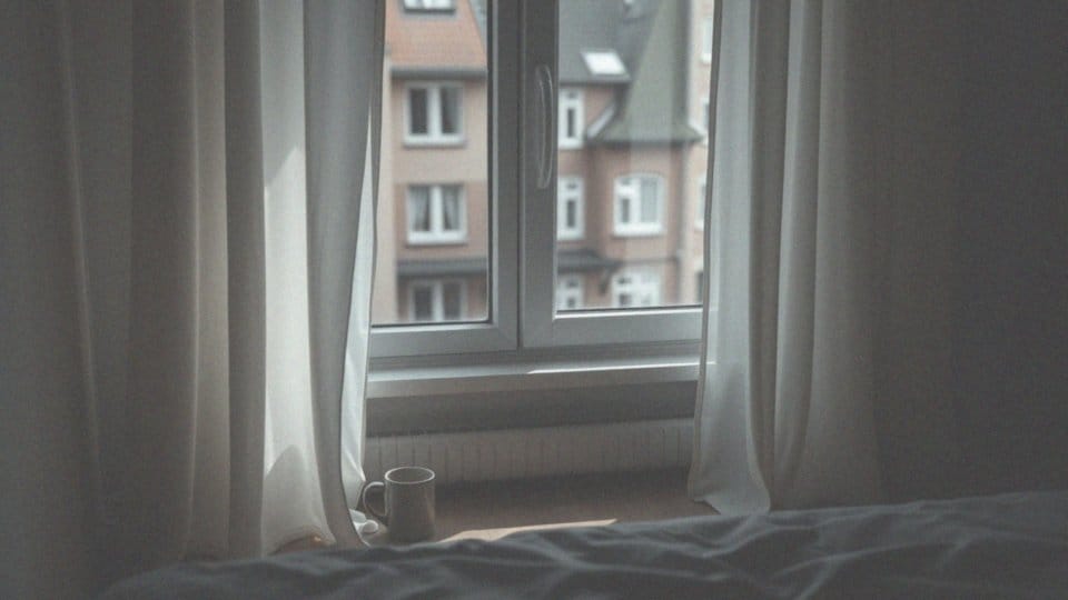 Czy sen o byłym chłopaku z nową dziewczyną oznacza zazdrość?